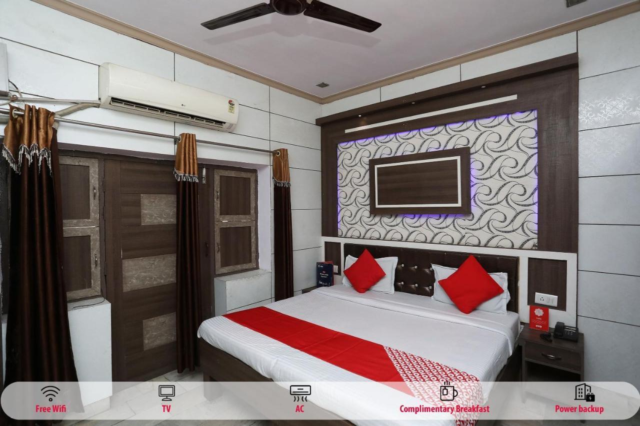 Hotel O Vanshika Агра Екстериор снимка